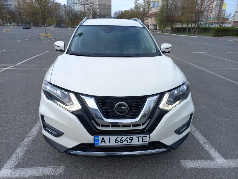Продам Nissan  Rogue 2018