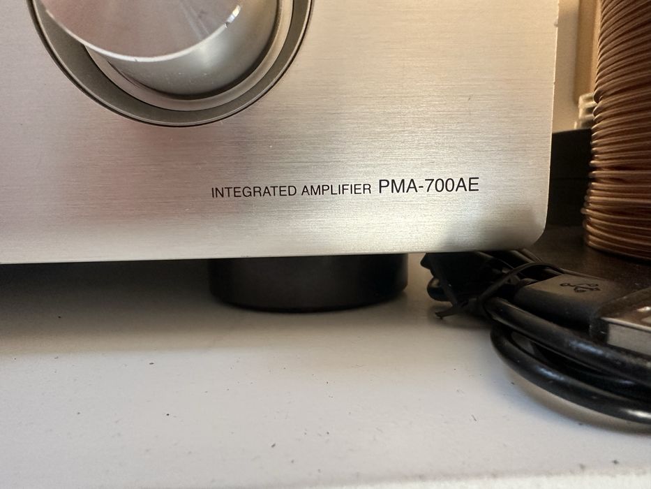 Wzmacniacz denon PMA. 700AE