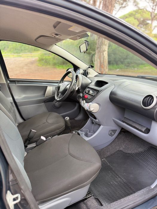 Toyota Aygo 1.0 com AC