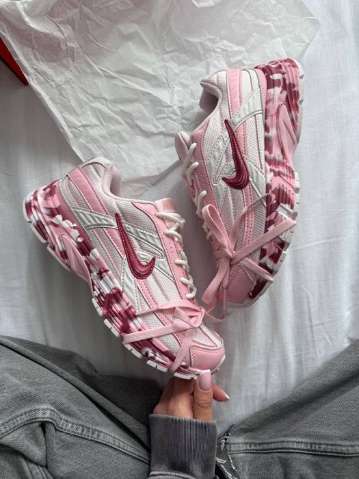 Nike Initiator Custom Pink, рожеві найки, найк инитиатор розовые