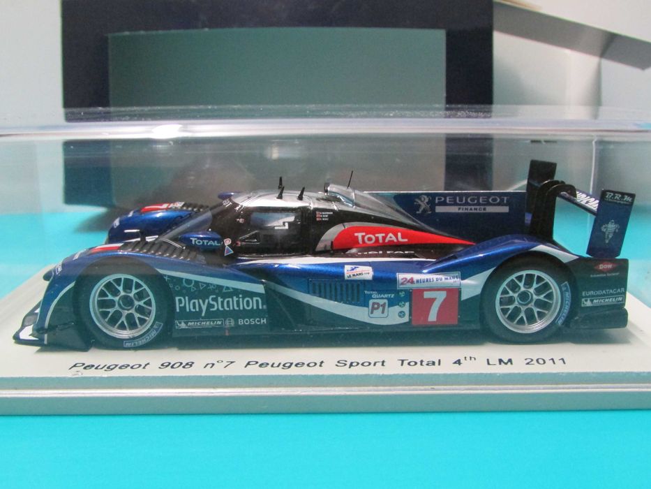 Peugeot 908 #7 - 24h Le Mans 2011 - Spark 1/43