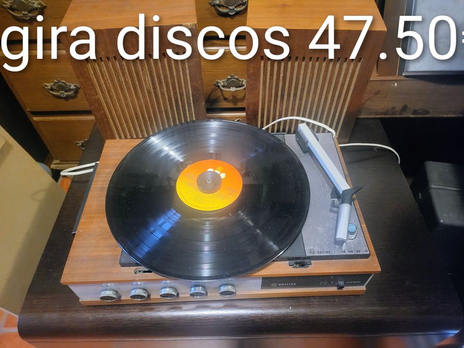 Gira discos / Relógios