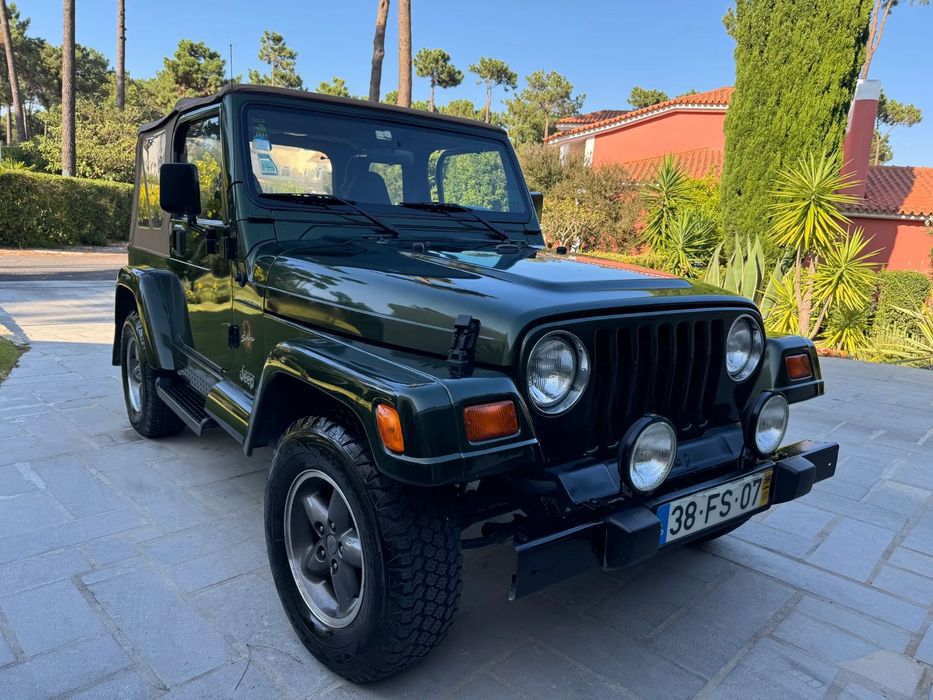 Jeep Wrangler 4.0 Auto Sahara