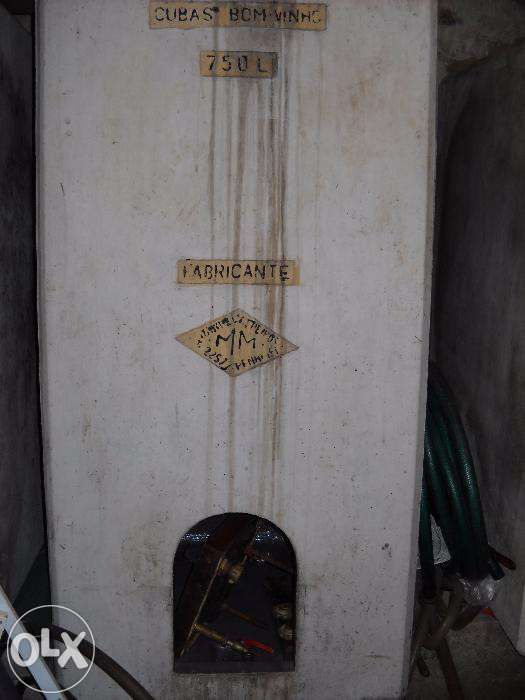 Cubas em cimento 750L