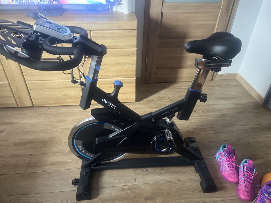 Rower stacjonarny Gymtek , malo uzywany