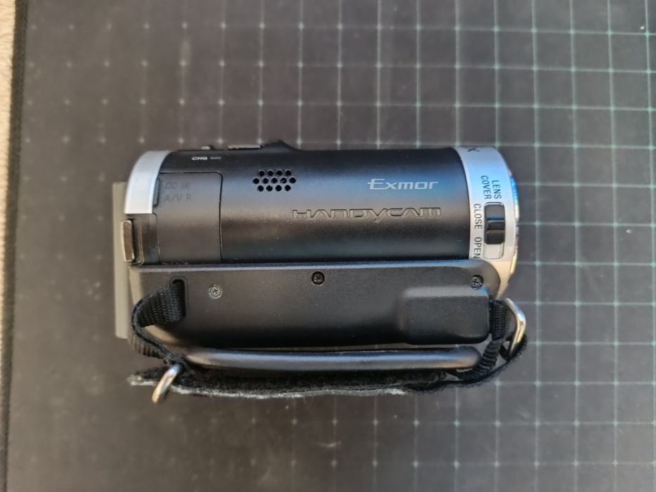 Kamera Sony HDR-CX106