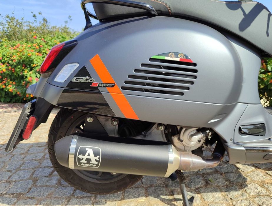 Vespa GTS 300 Super Sport