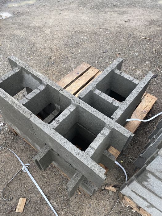 Блок незнімної опалубки, опалубочний,  фундаментний