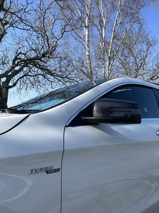 CLA 45 amg Shooting Brake 381cv