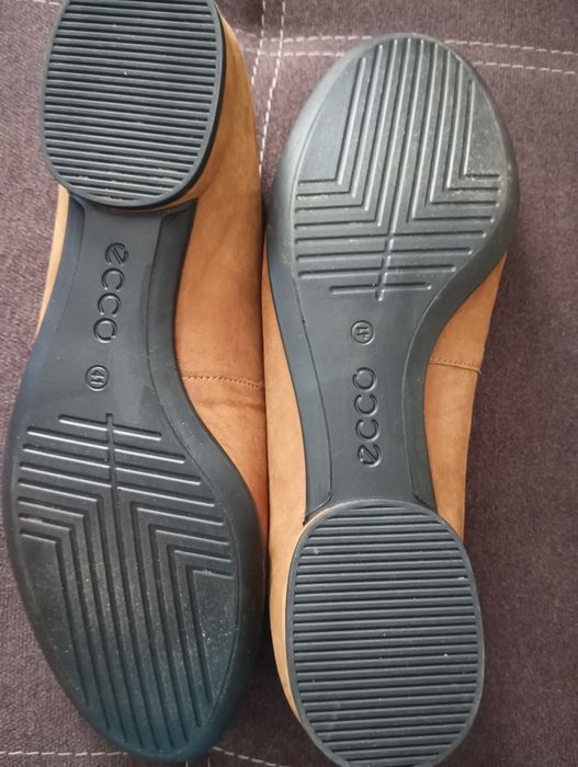 Бу ессо 41р 26,5см шкіра