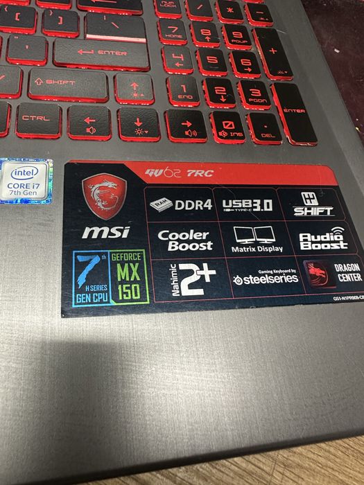Laptop MSI GV62 7RC – i7 / 32 GB RAM / 2× SSD Samsung