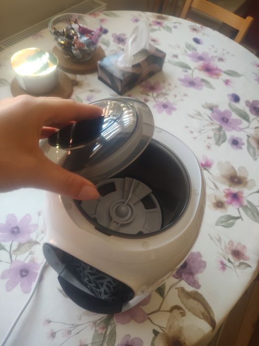 Ekspres do mleka modyfikowanego MOMINI Milk Formula Elite