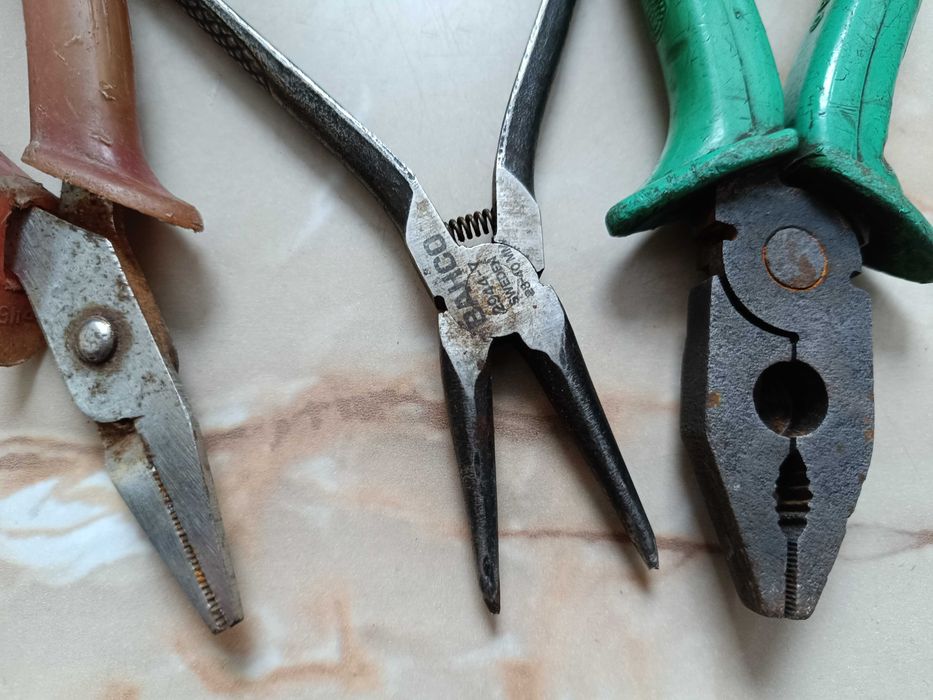 Stare szczypce kombinerki 3 szt