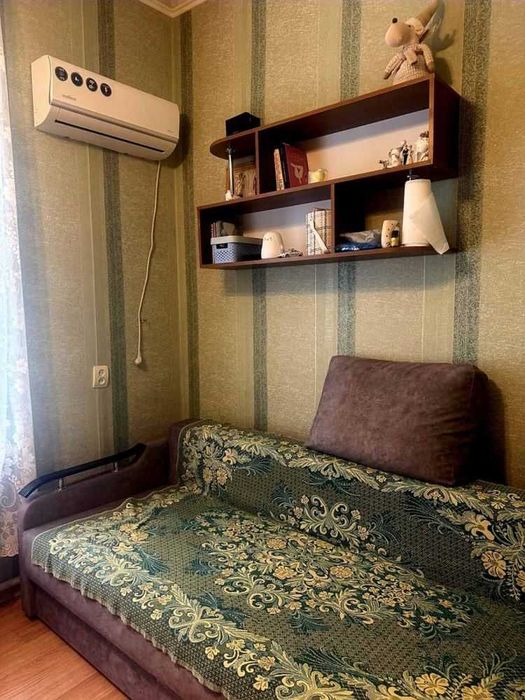 Продам частину будинку з окремим входом у районі вул. Аудиторна.