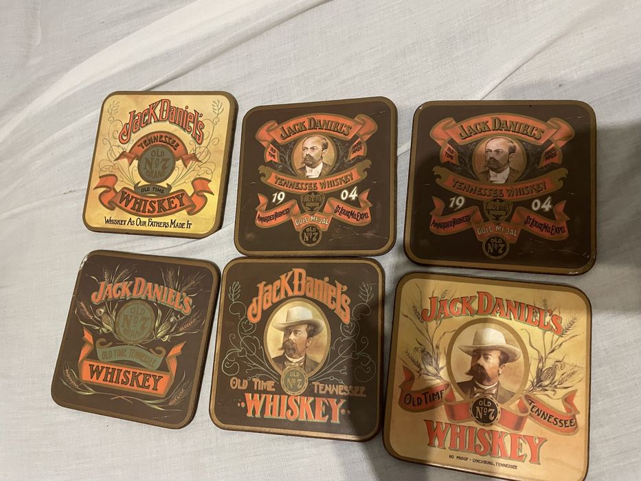 Bases de copo antigo