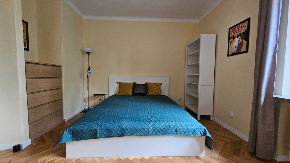 Bezpośrednio | 2 Pokoje | Pl. Hallera | 53m