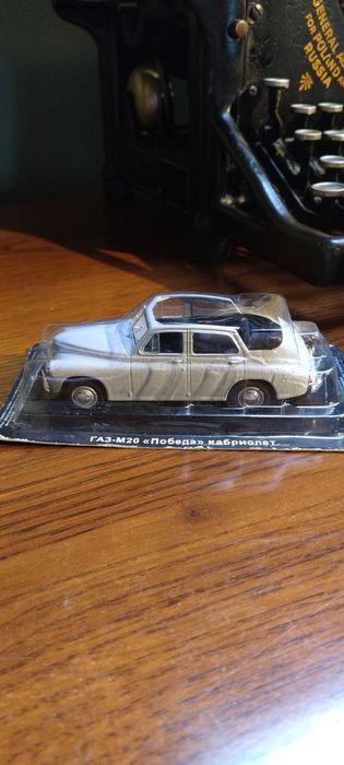 GAZ  M 20 pobieda kabriolet model 1:43