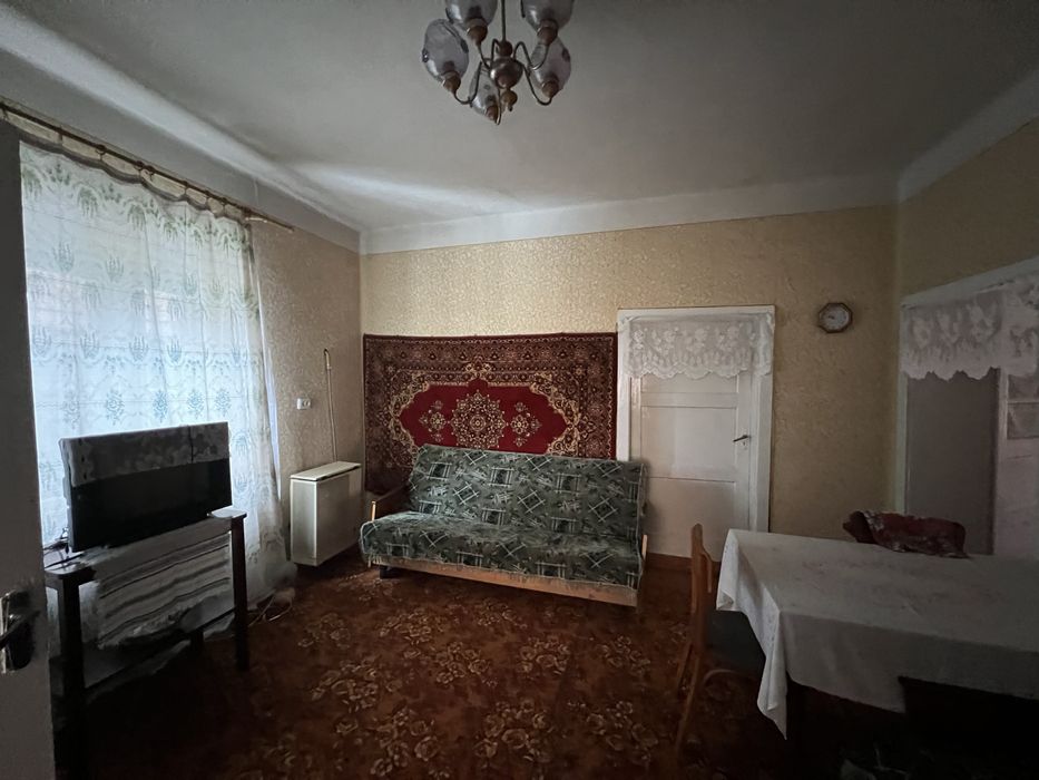 Продаж будинку в Лавках