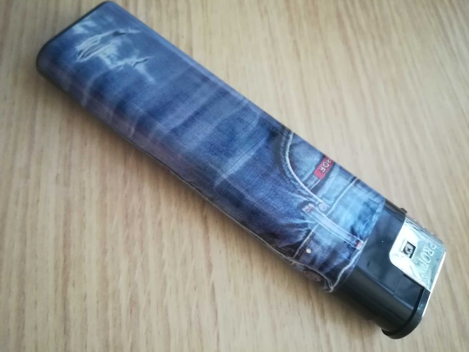 SUPER ISQUEIRO, Recarregável, NOVO~ 15€~OFERTA Portes c/ Registo