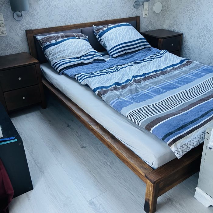 Meble do sypialni, łóżko 160x200+materac, szafki nocne, komoda