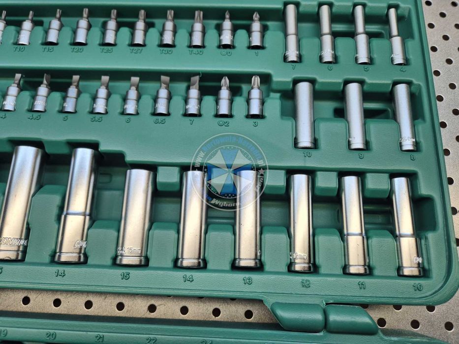 zestaw kluczy nasadowych 155-el. CrV HONITON H4351 klucze nasadowe