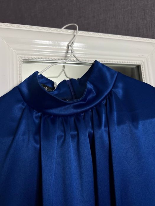 Вечірня сукня для випускного або останній дзвоник