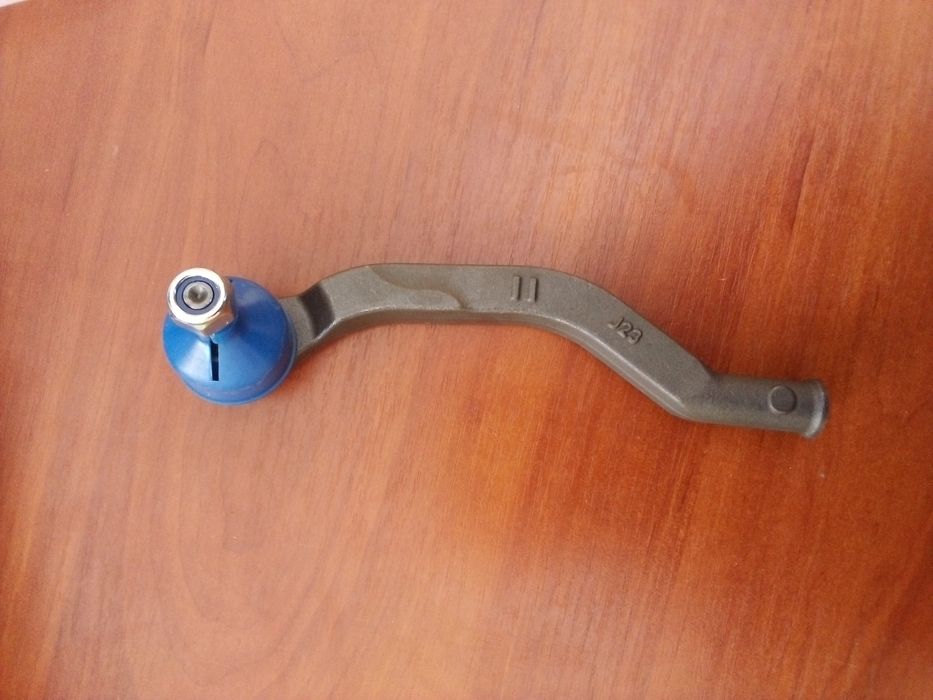 Наконечник Рено трафик Виваро