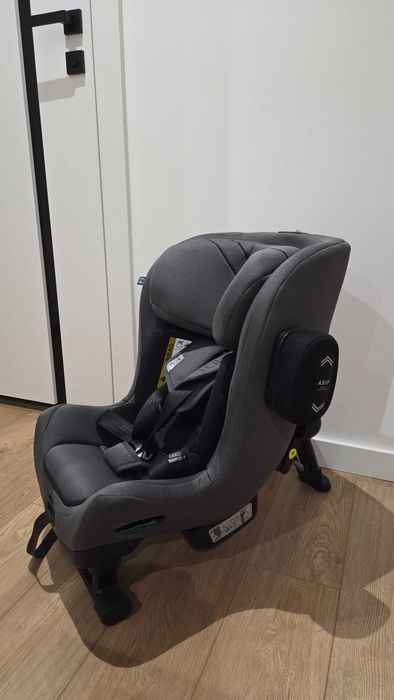 Fotelik axkid minikid 3 premium + gratis drugi fotelik do auta Romer