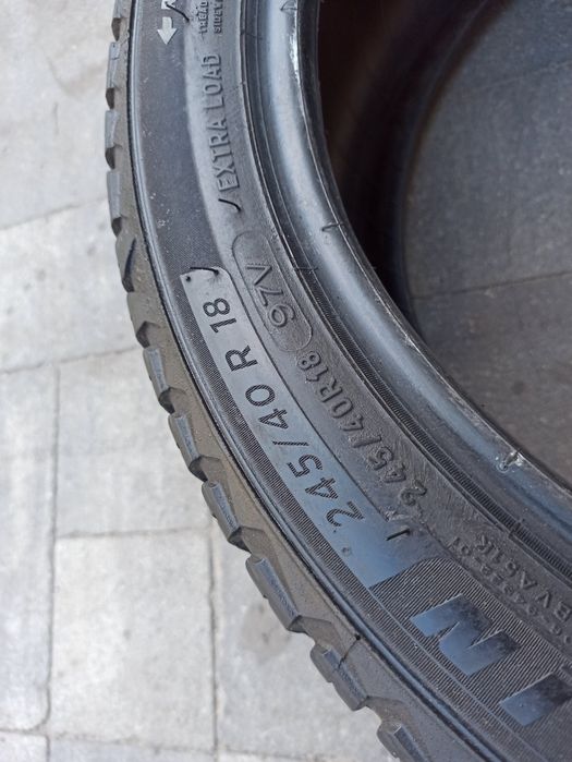 Всесезонная резина 245/40 R18 Michelin Cross Climate 2
