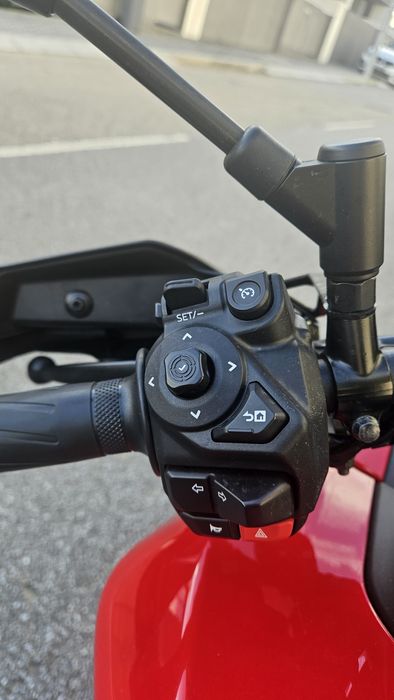 Yamaha Tracer 7 2025