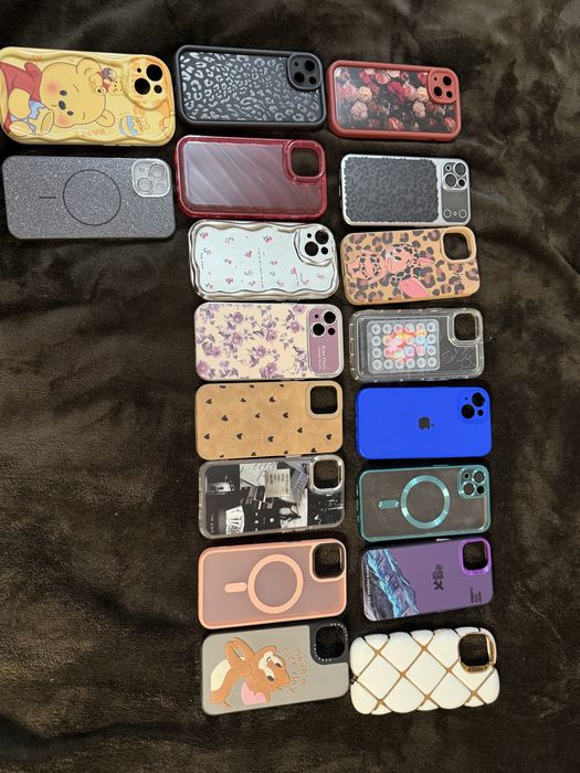 Чохли на IPhone 13