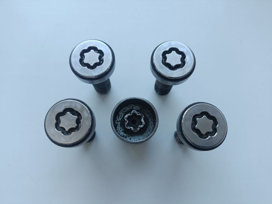 Секретки McGard для Volvo М14х1.5