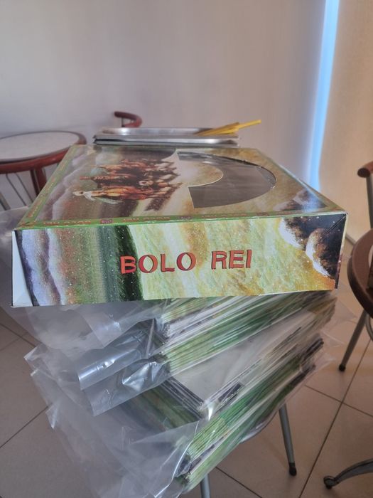 50 Caixas com visor transparente