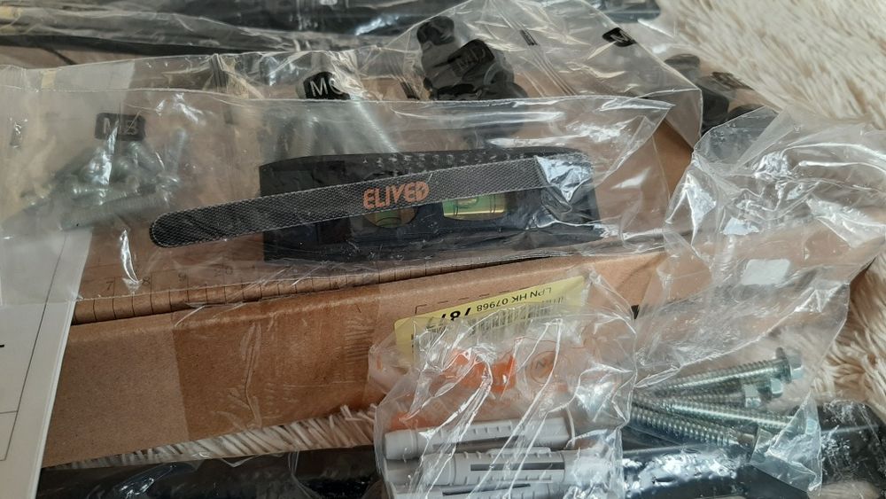 Настінний кронштейн для телевізора 26-55 дюймів.ELIVED.