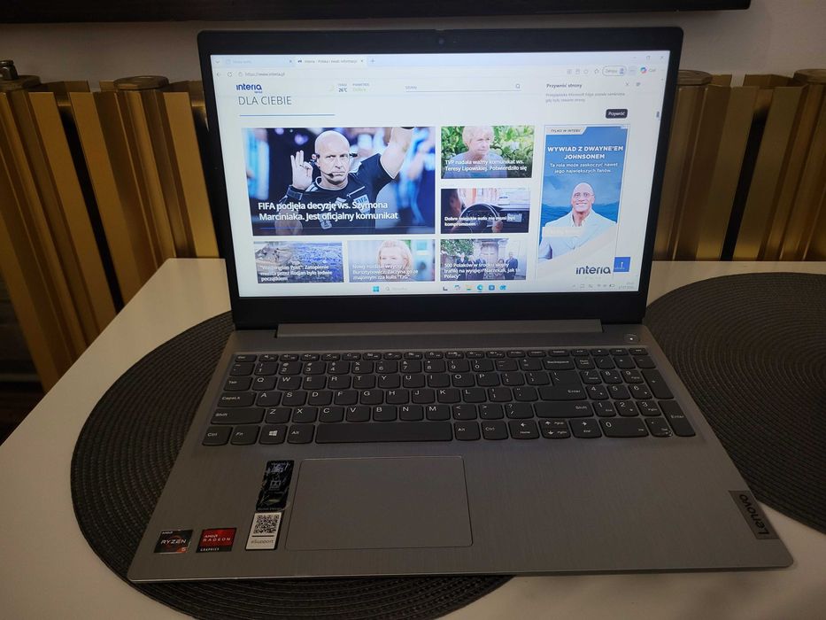 Laptop LENOVO IdeaPad 3 15ADA05 15.6" AMD Ryzen 5 8GB RAM 512GB SSD