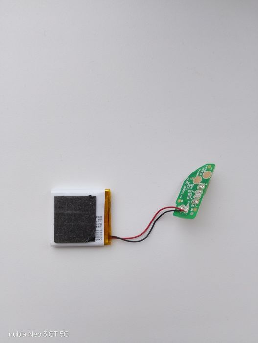 Акумулятор від навушників ubl