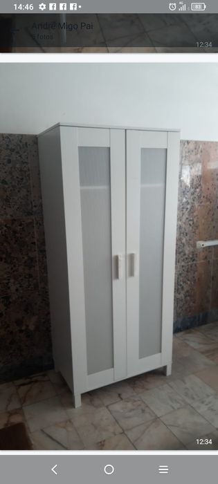 Roupeiro 2 portas cor branca porta em acrilico