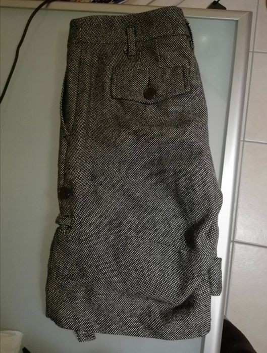 Calções em fazenda mango