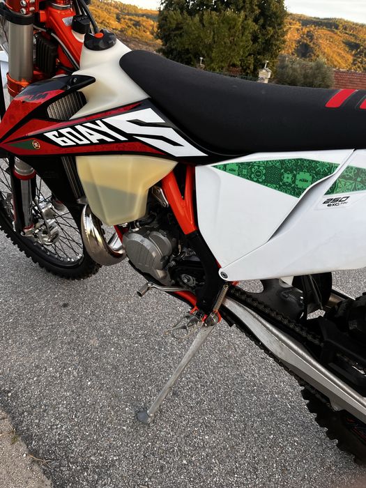 Ktm exc 250 six days portugal