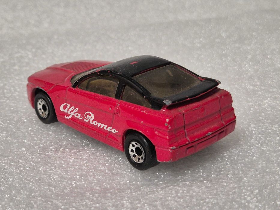 Model Matchbox - Alfa Romeo SZ ! ! !