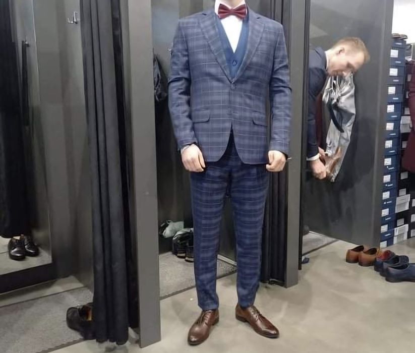 Sprzedam  Elegancki Garnitur