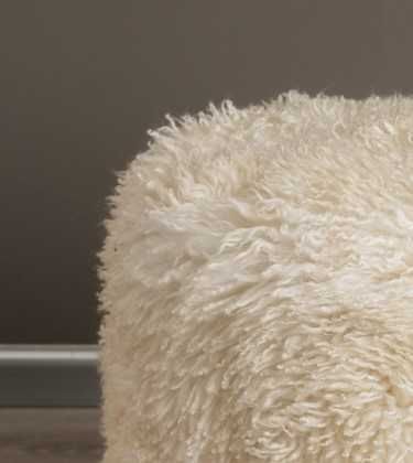 Pufa Okrągła Naturalna Skóra Owcza Biała Kręcony Włos Pufka