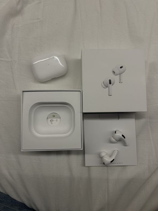 AirPods Pro (2nd generation)