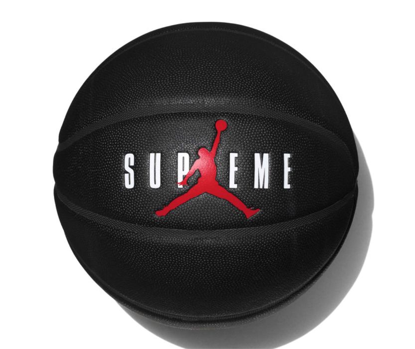 Pilka do kosza supreme x jordan fall/winter 24