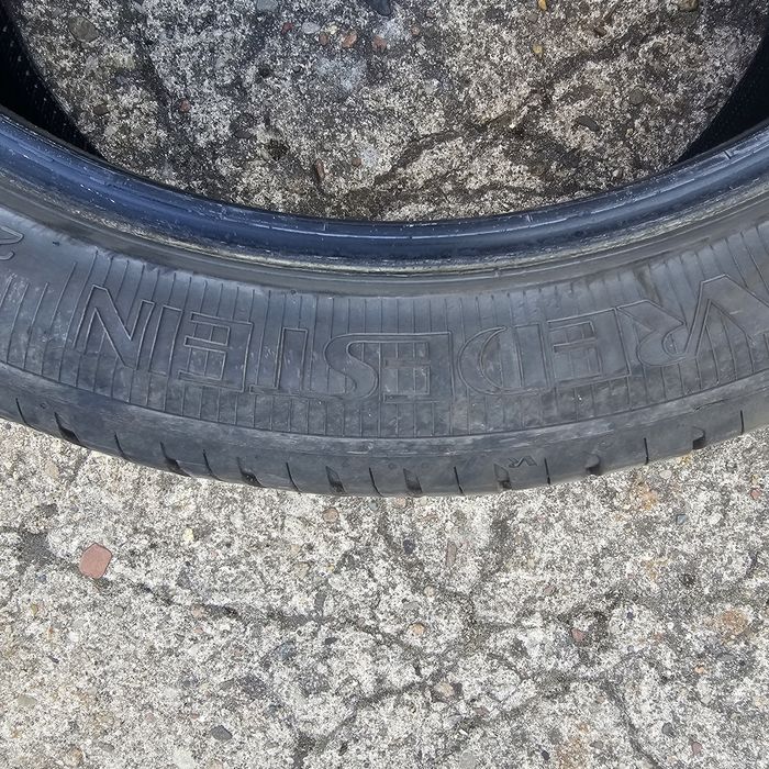 Opony 18" 245/40