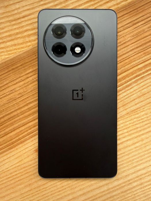 Смартфон OnePlus Ace 5 12/256GB