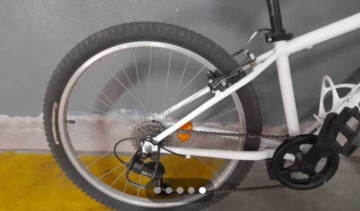 Bicicleta adolescente ST 100 Rockrider, em muito bom estado