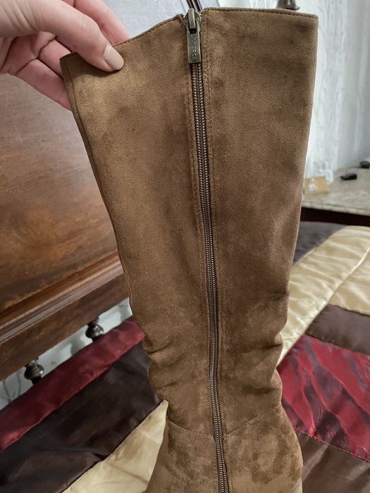 Bota cano alto de salto