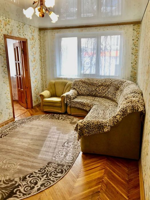 Оренда квартири на космонавтів