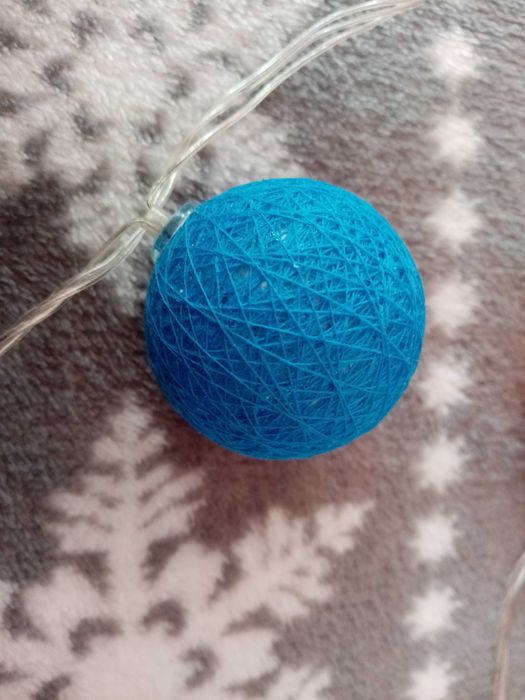 Girlanda świetlna, kule z wtyczką do kontaktu